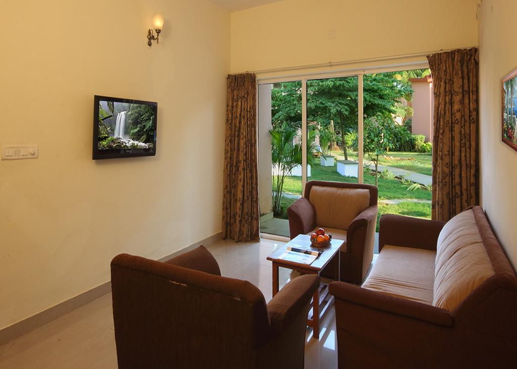 เดอะ ไบก์ โอลด์ แองเคอร์ บีช รีสอร์ต แอนด์ สปา Hotel กาเวลอสซิม ภายนอก รูปภาพ