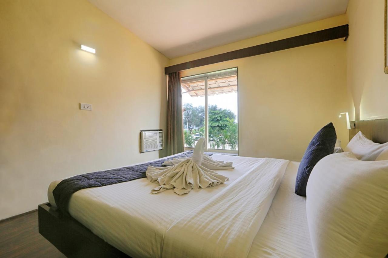เดอะ ไบก์ โอลด์ แองเคอร์ บีช รีสอร์ต แอนด์ สปา Hotel กาเวลอสซิม ภายนอก รูปภาพ